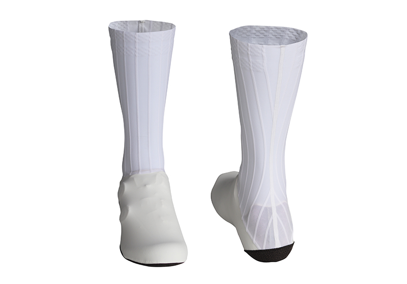 RA0093 Woven Aero Shoes Cover-White