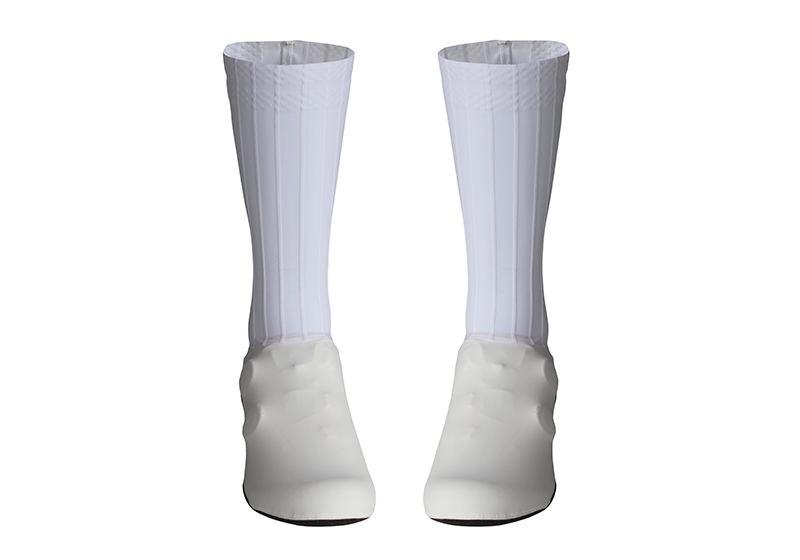 RA0093 Woven Aero Shoes Cover-White