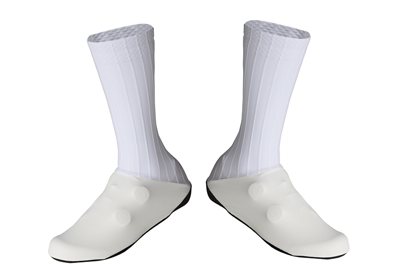 RA0093 Woven Aero Shoes Cover-White